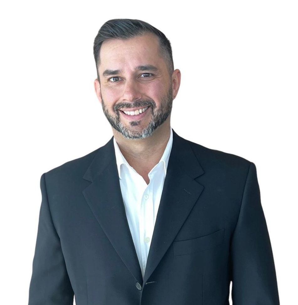 photo of agent, John Castaneda